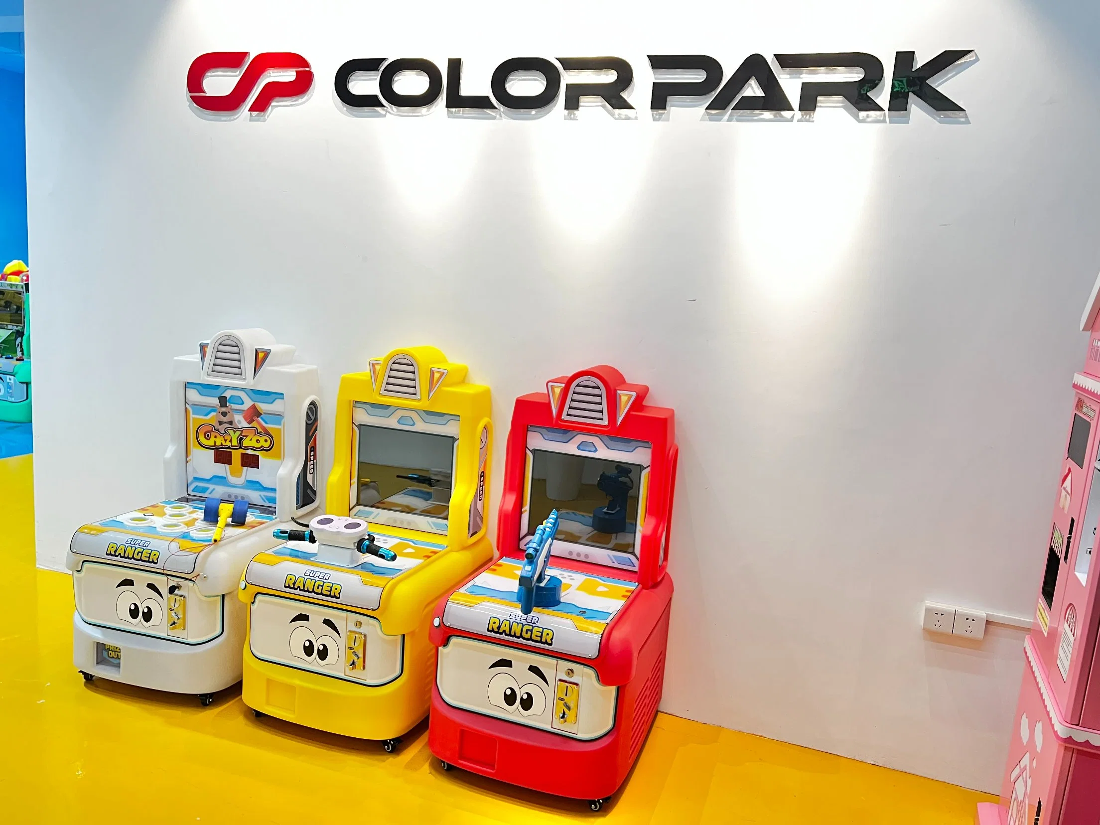 Color Park Bumper Car Spare Parts, Children's Coin Game, Video Arcade Game, Shooting Game, Racing Game