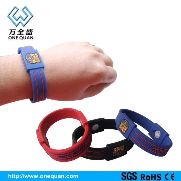 China precio de fábrica Pulsera de silicona con grabado láser brazalete ajustable