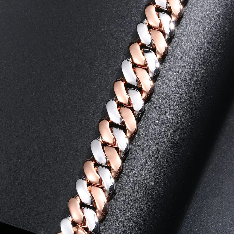 Chapado en oro de lujo en color rosa Cuban Link Iced fuera de la cadena de diamantes para mujer