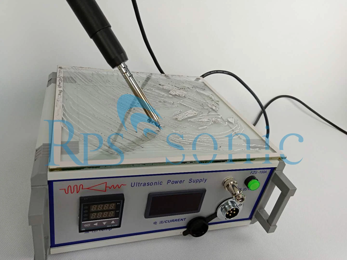 Ultrasonic Metal Welding Machine for Cu Welding and Soldering