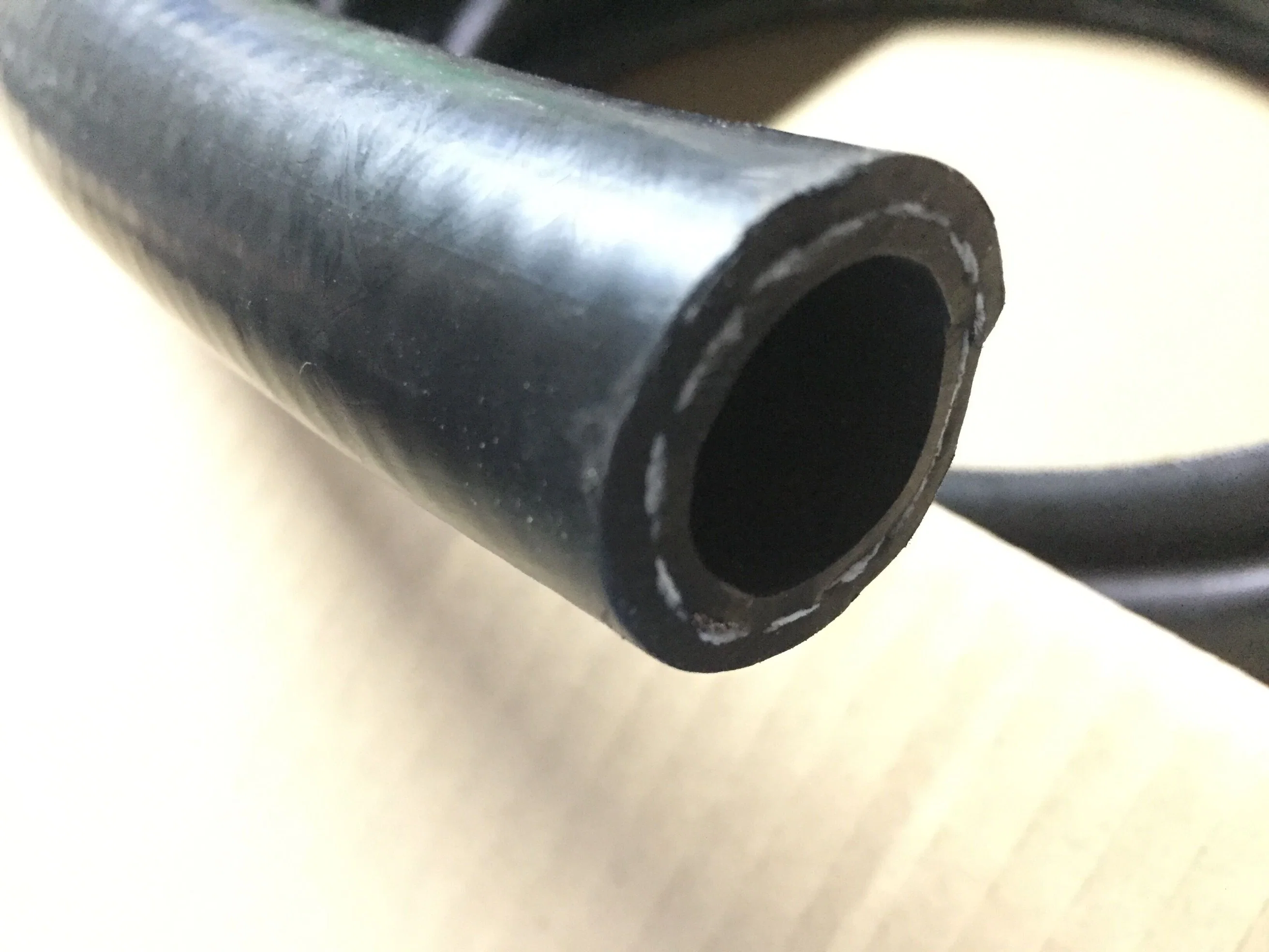 300 Psi Black Rubber Oil Hose for Hydraulic System