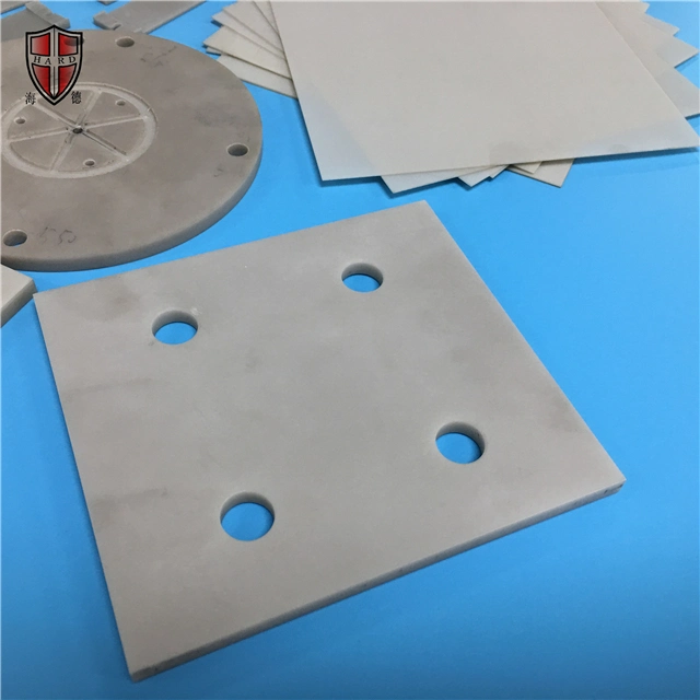 Alta conductividad térmica de nitruro de aluminio de los componentes de piezas electrónicas de cerámica de Ain