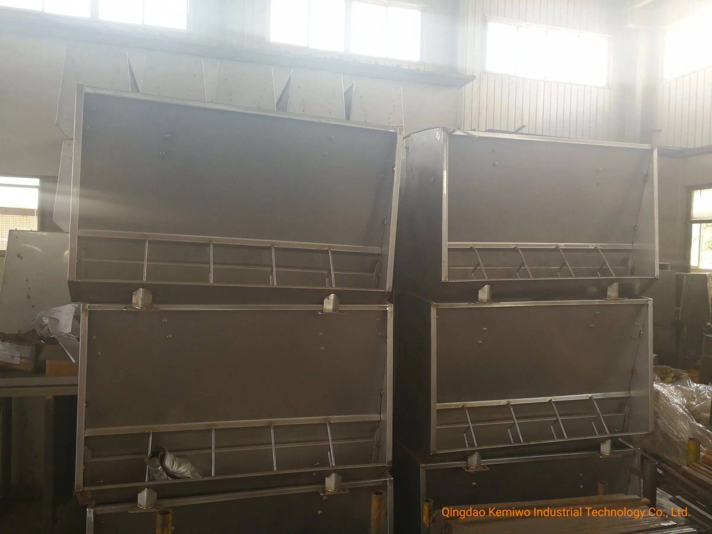 Use of Stainless Steel Trough Pigs