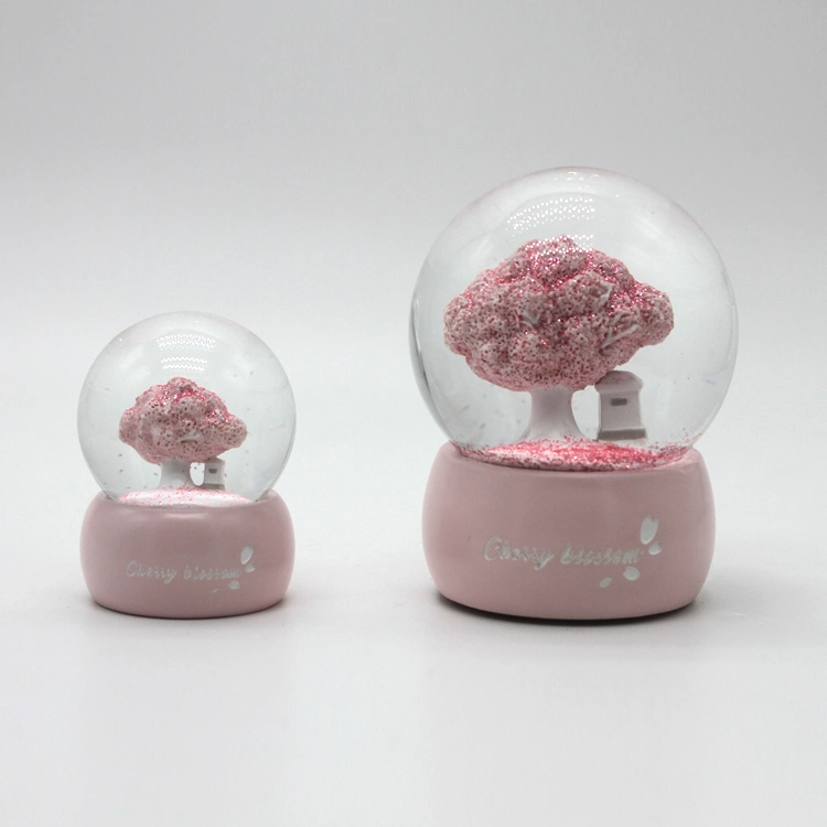 Polyresin Crafts Supplier Wedding Valentine&prime; S Day Gift Snow Globe Custom Snow Ball