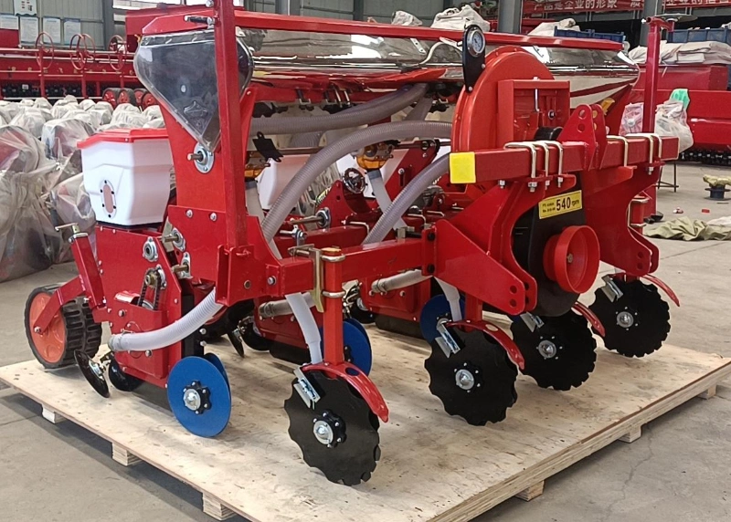 4-Row Pneumatic Corn Seeder with Fertilizer