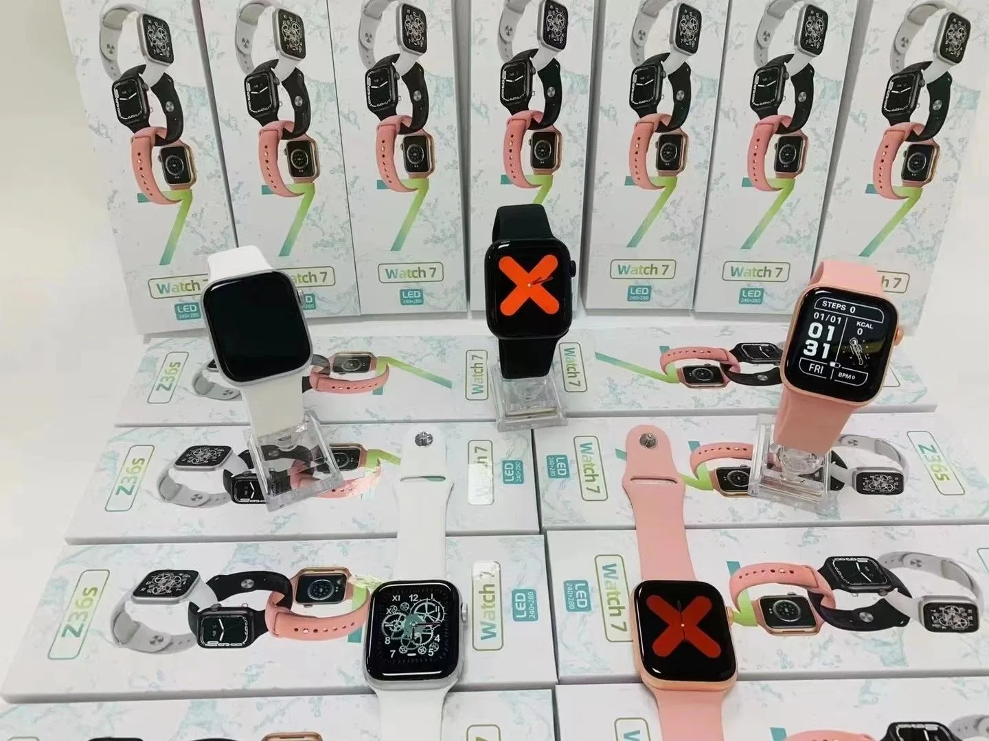 2022 بيع بالجملة سعر Z36s اللاسلكية Smart Watch Bluetooth هاتف SmartWatch