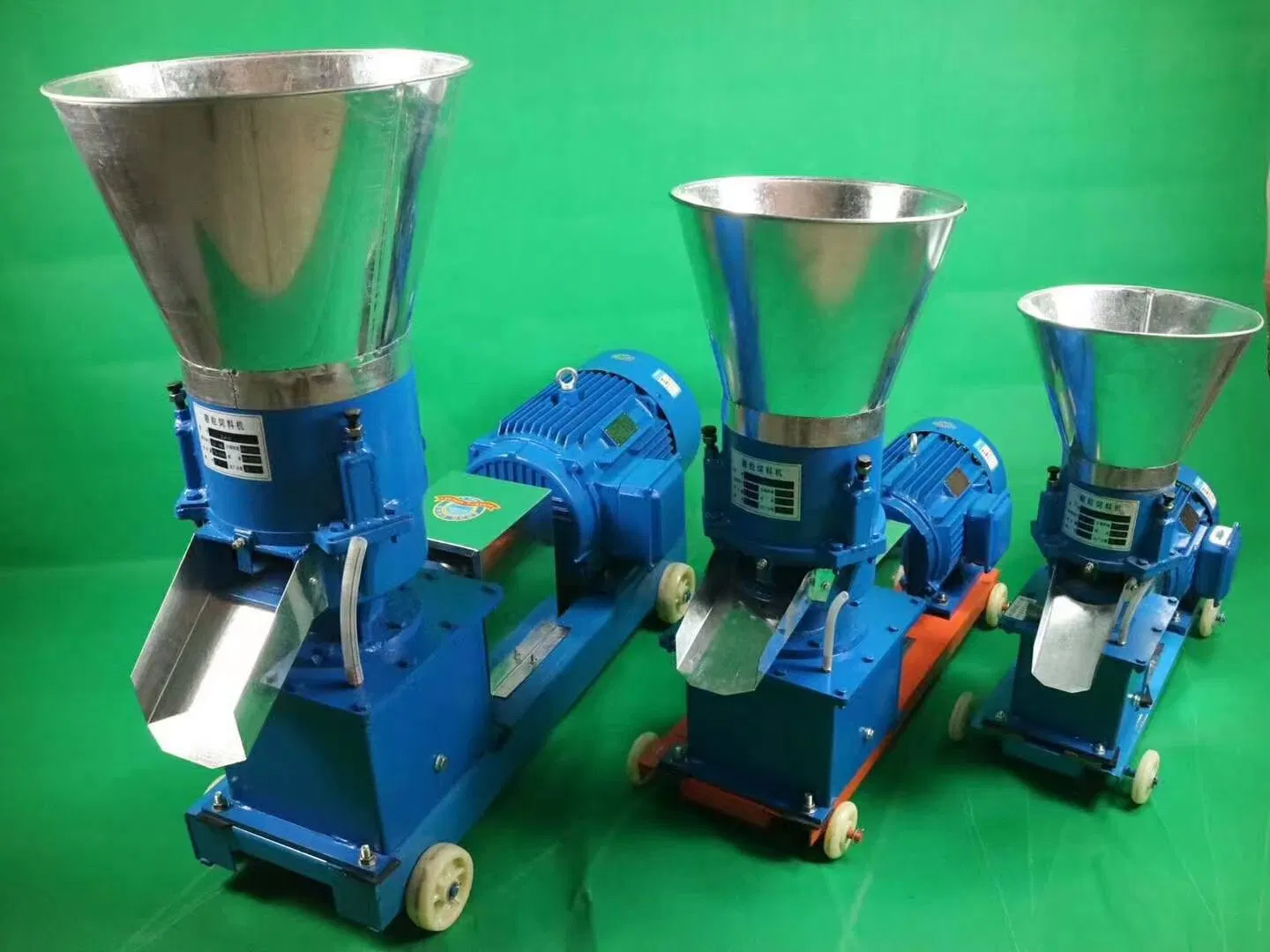 by-300rice Husk Grinding, Poultry, Chicken, Fish, Animal Feed Granulator