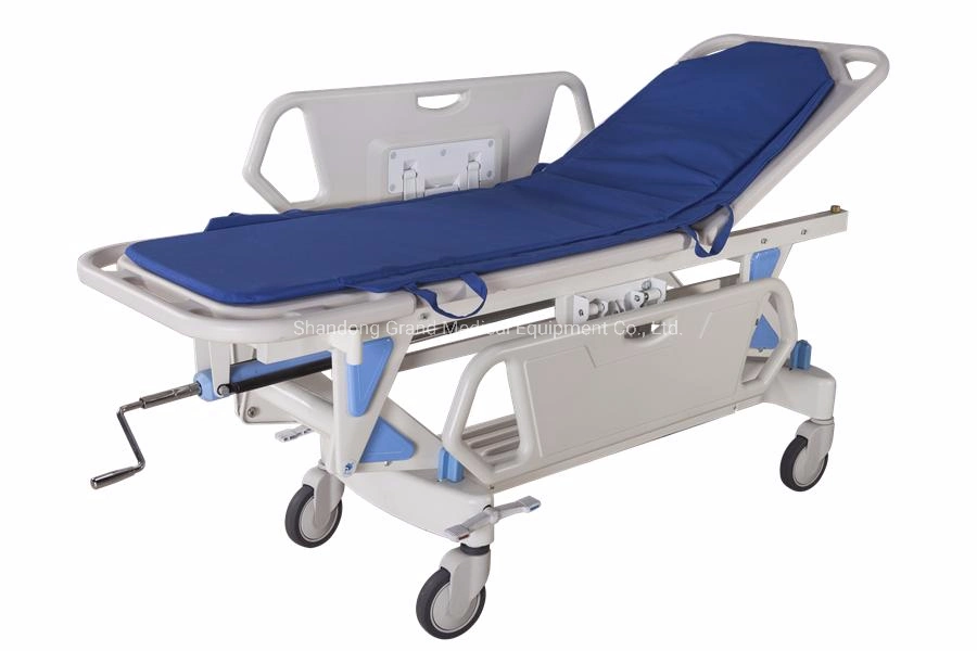 Sala de operación manual de medicina el traslado del paciente en camilla carro equipos médicos