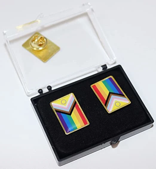 New Pride Design Clothing Work Custom Nurse Rainbow Flag Enamel Pins Gold Plated Badge with Packaging Box