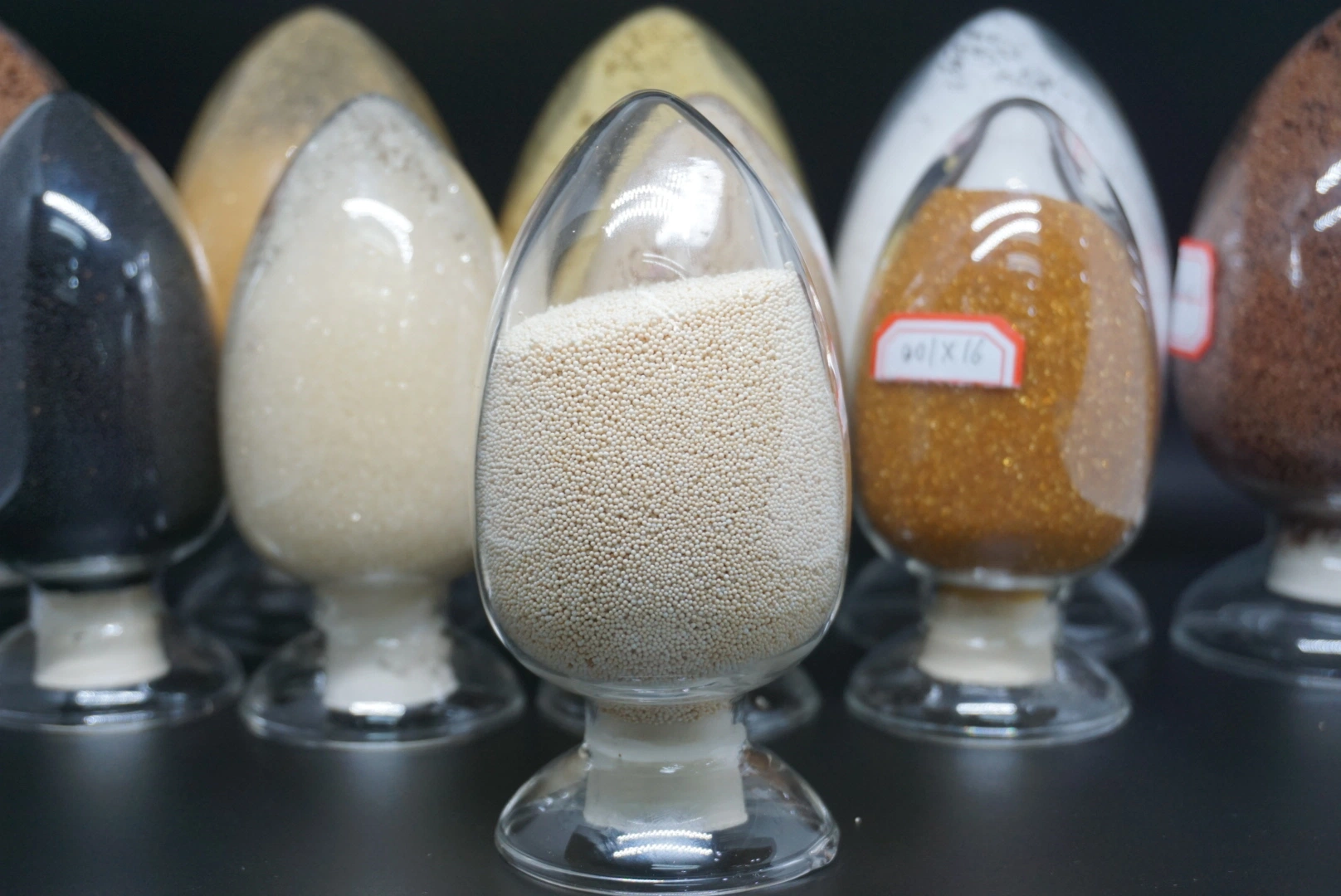 D001 Macroporous Strong Acid Cation Exchange Resin-Ion Exchange Resin