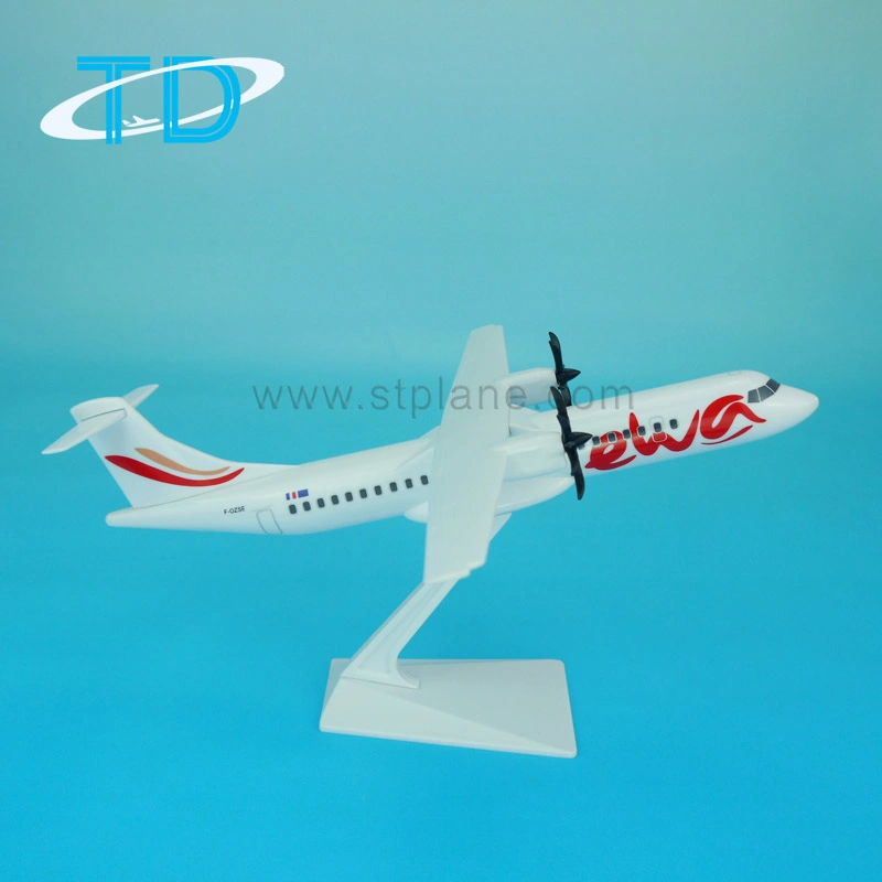 Ewa Atr72-500 27cm em plástico ABS 1/100 Dom avião modelo promocionais