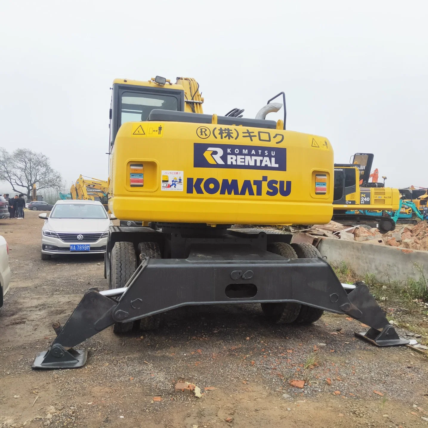 Secondhand Wheel Excavator Komatsu Pw160 Used 16t Original Japanese Mobile Digger