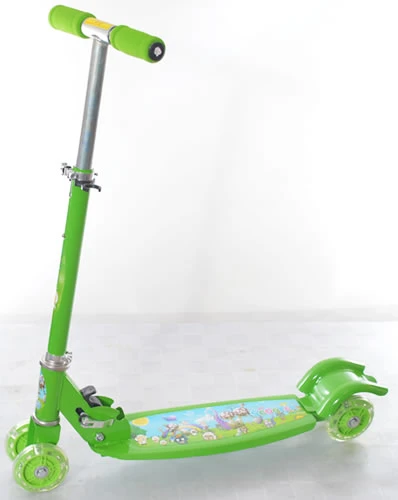 Children&prime; S Three-in-One Skidding Exercise Gift Scooter