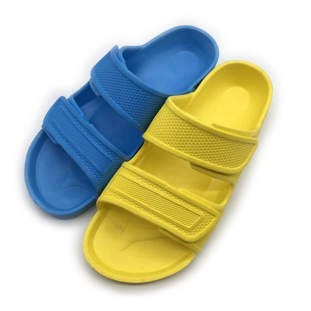 2021 تصميم جديد أزياء متعددة الألوان أو اثنين أشرطة EVA Sandals لـ الشباب من النساء