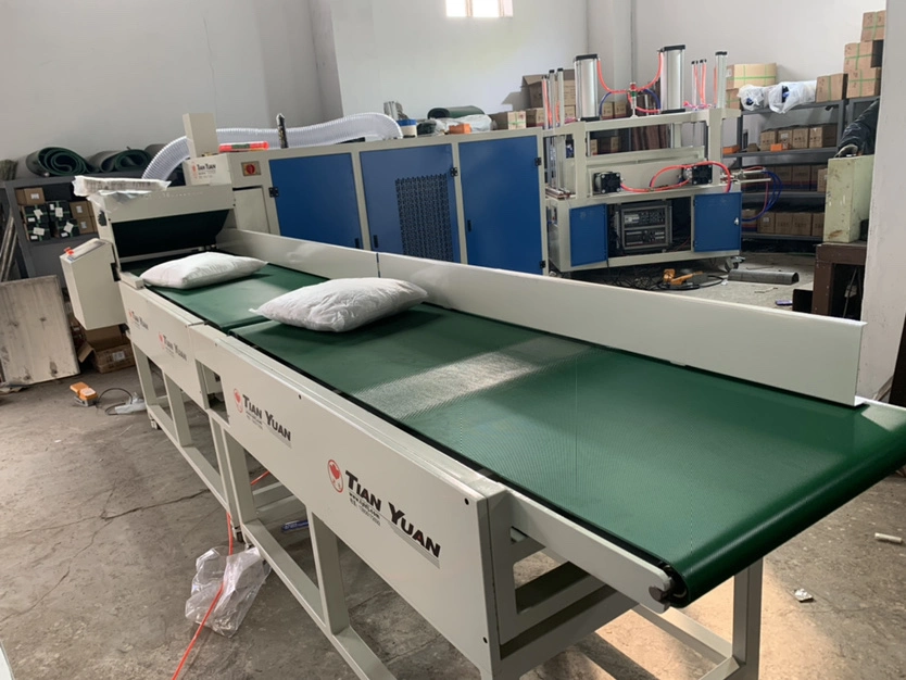 Laminación automática Máquina de embalaje para edredón edredón almohada