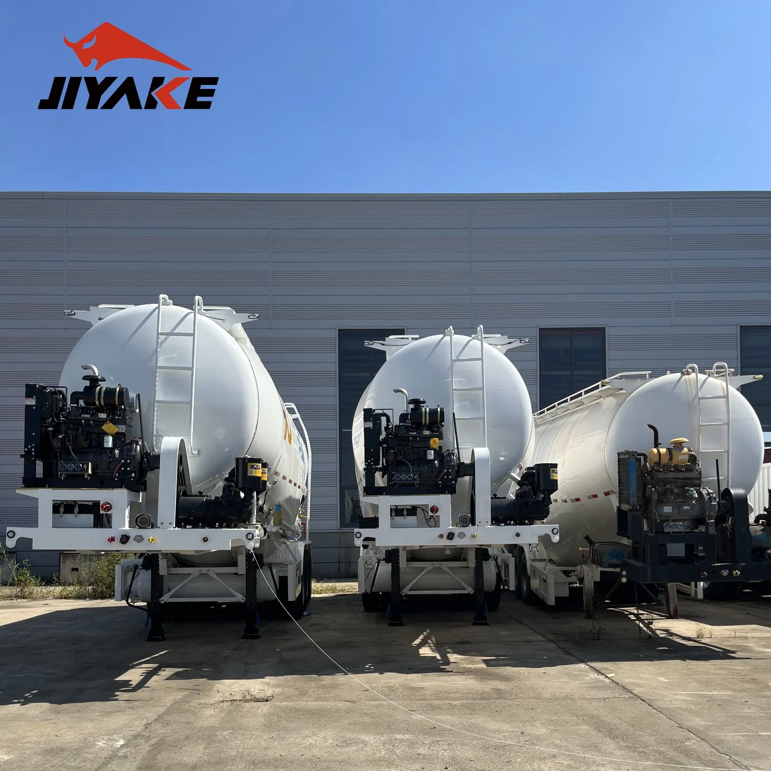 4-Axle 70cbm Bulk Cement Semi-Trailer in Dubai