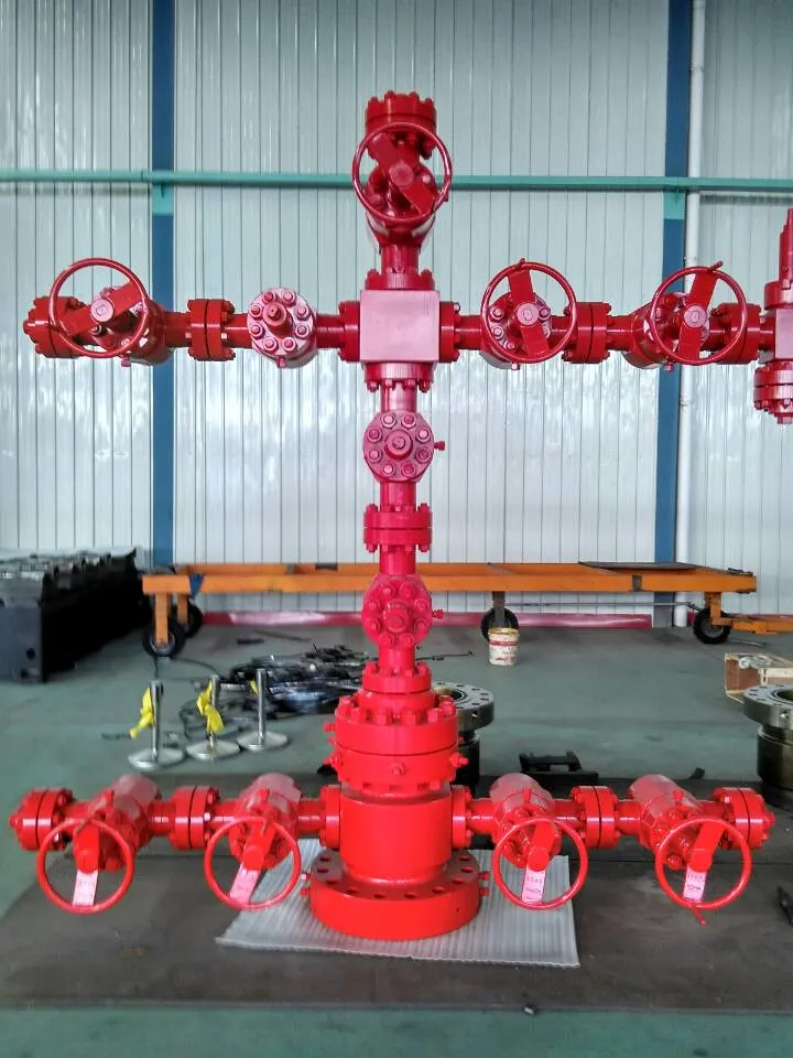 API 6A Wellhead und Weihnachtsbaum Ausrüstung / Weihnachtsbaum für Öl Bohren / Ölbrunnen und Gas Weihnachtsbaum Hersteller