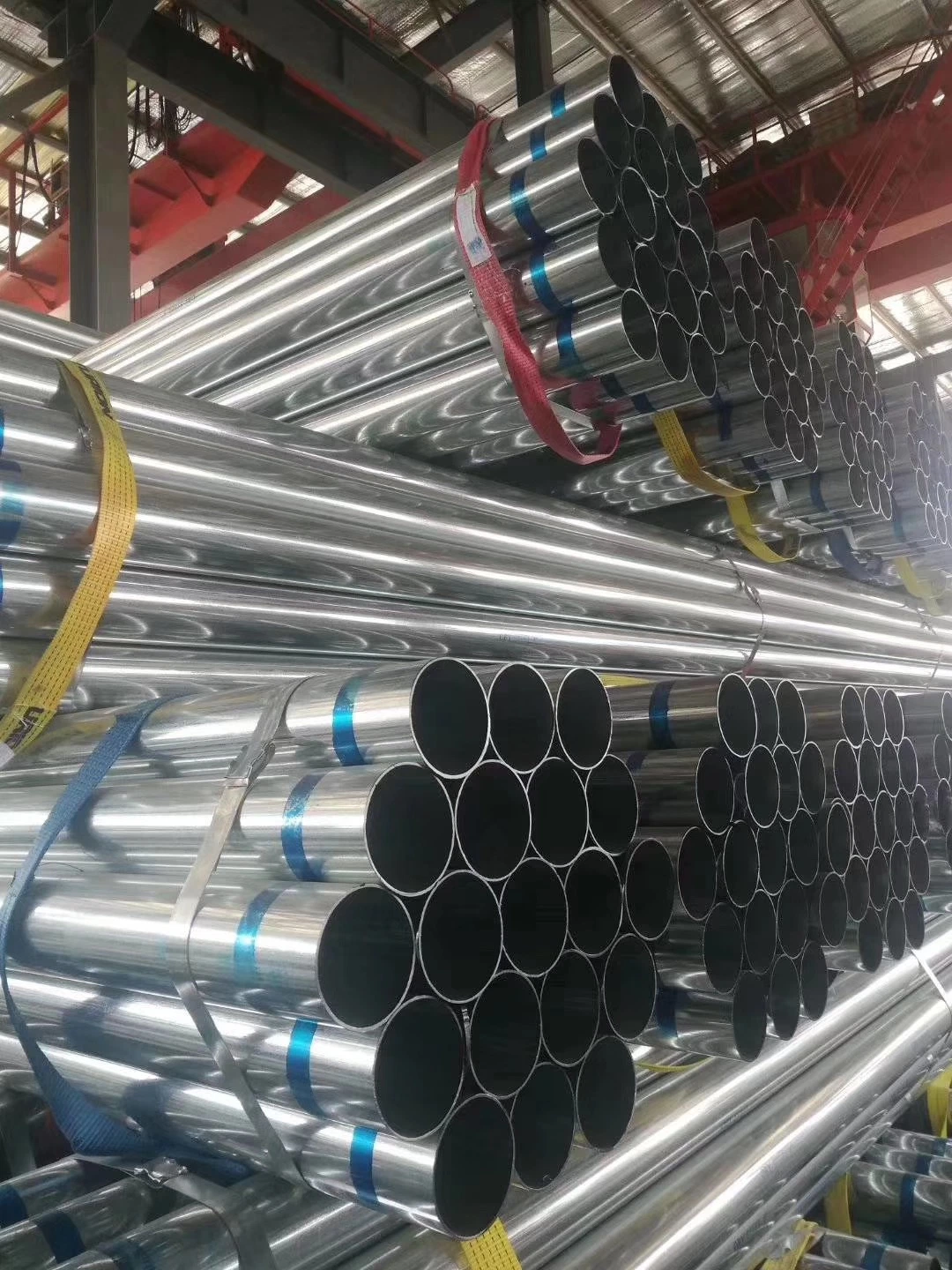 Ms ERW Welded Steel Ss400 Q195 / Q235 En10219 En10210 S235jr/S355jr/S355joh/S355j2h Galvanized or Black Round/Square Rectangle Steel Pipe