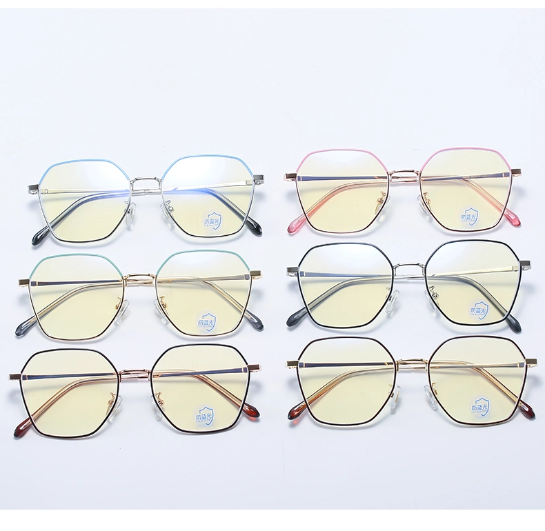 Stock listo Puente Doble Titanio Vintage óptica Óptica último de un diseñador óptico Templo de titanio hombre Espectáculo de Luz Azul Gafas Anti filtro