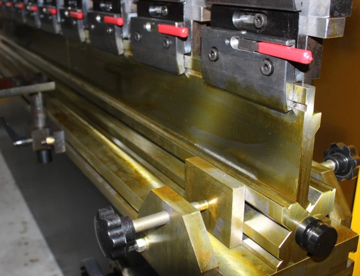 Automatic CNC Hydraulic Press Brake/Sheet Metal Working Bending Machine