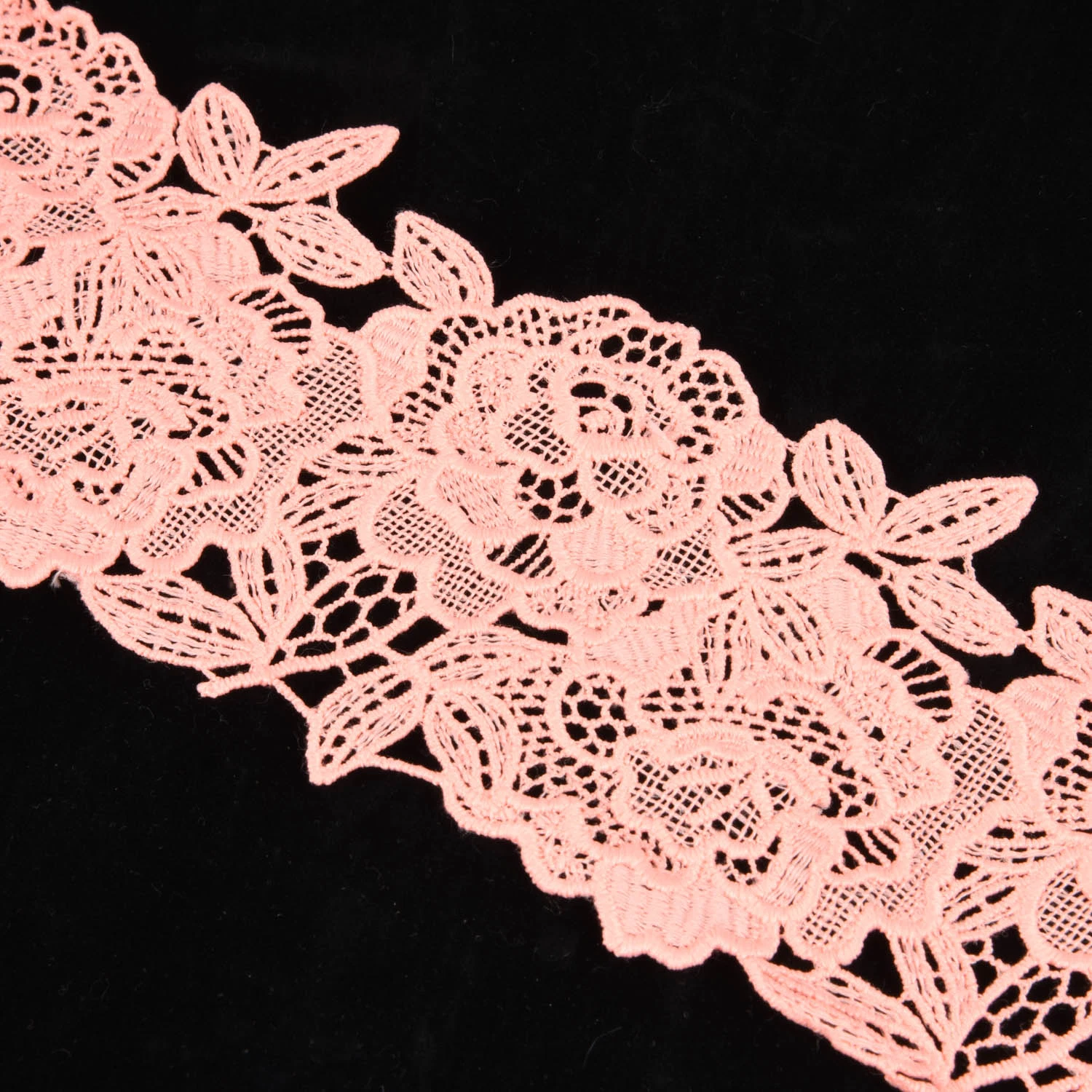 China Factory Wholesale High Quality Custom Factory Embroidered Bridal Chemical Lace Trim