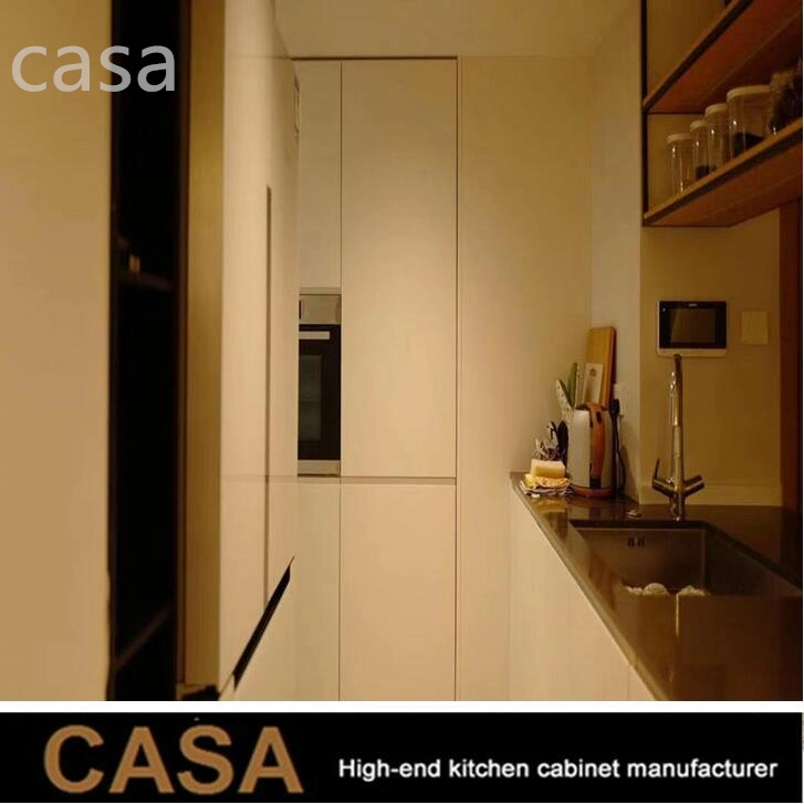 Cusotm equipados Apartamentos Bulding laca branco casa moderna cozinha despensa gabinete de armazenamento