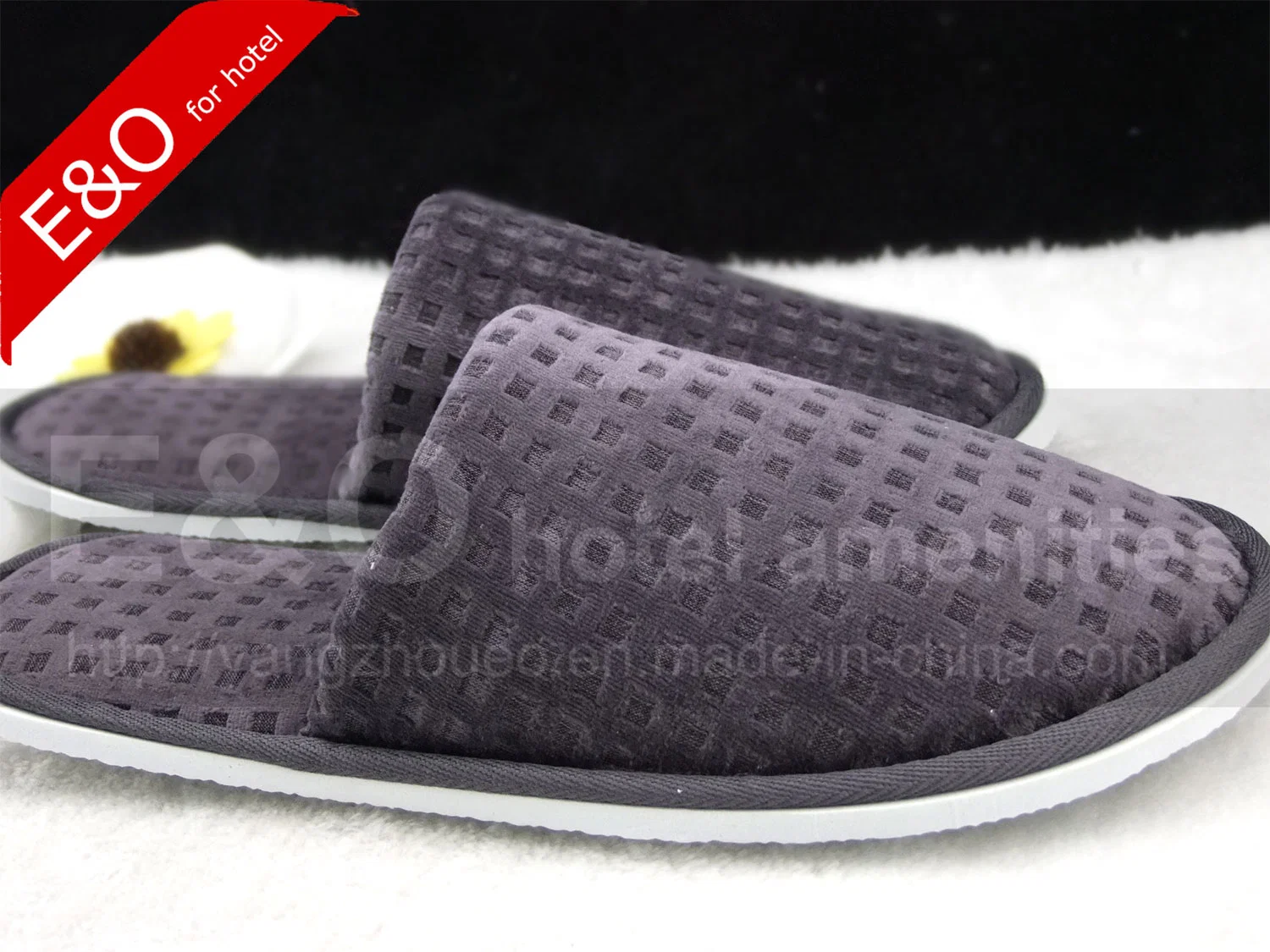 High Quality Cotton Hotel Slipper/Hotel Amenity Slipper/Indoor Slipper/Bedroom Slipper