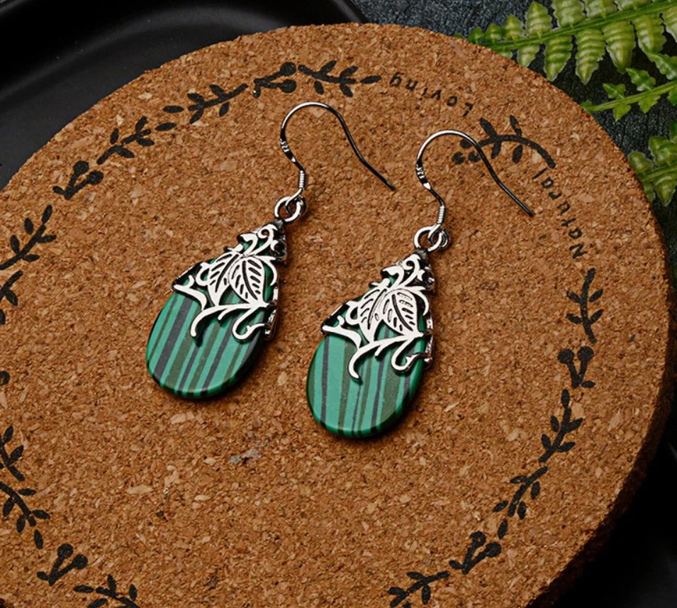 New Creative Green Striped Abalone Shell Earrings