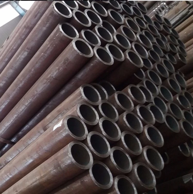 Carbon Steel Seamless Pipe Tube A355 P5 P11 En10210 En10216 DIN17175 Round Hot Rolling Steel Tubular 4130 4140 Q345 13cr