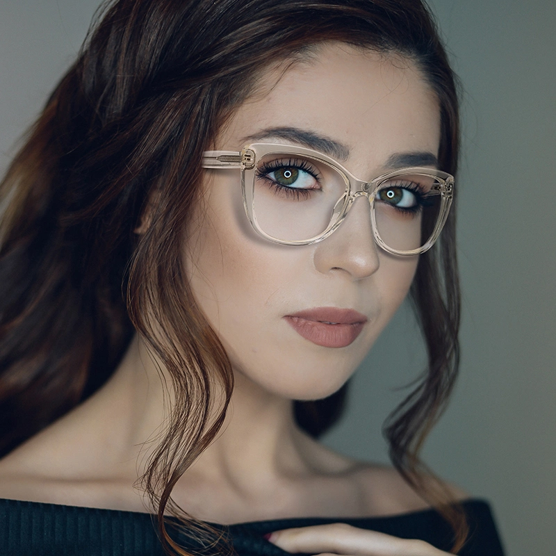 Luxury Tr Frame Designer Fashion Eyewear Optical Eyeglasses Frames for Women