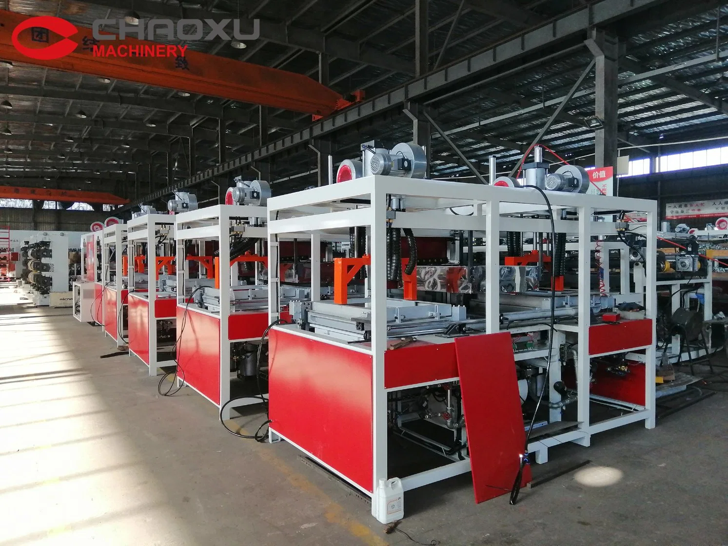 Chaoxu Brand Blow Molding Machine for Plastic Suitcase/Vacuum Forming Machine/Thermoformage Machine/Air Bubble Machine/Blowing Machine/Vacuum Former