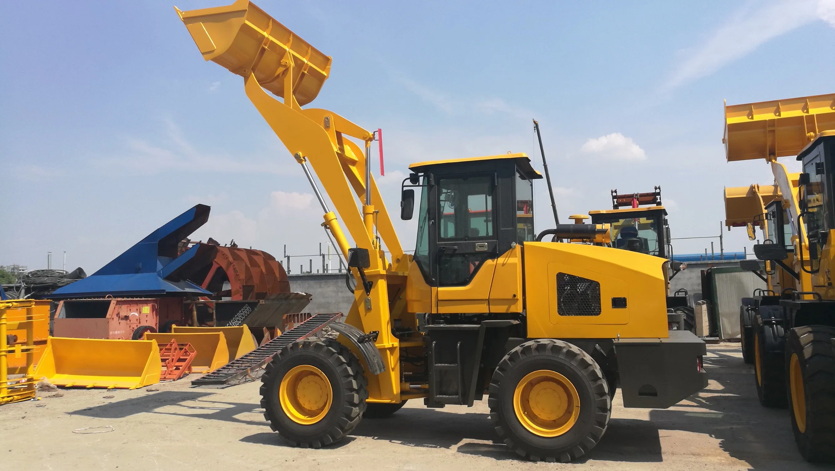 Competitive 2 Ton Mini Front Hydraulic Wheel Loader with Attachment