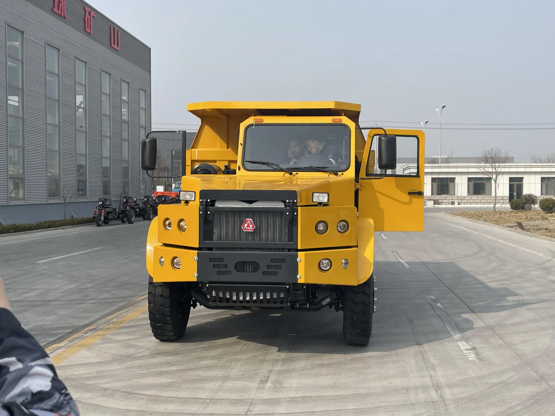 Les plus populaires de la qualité de camion à benne minière Les fabricants sont accueillis par l'Afrique et en Amérique du Sud et exportées outre-mer