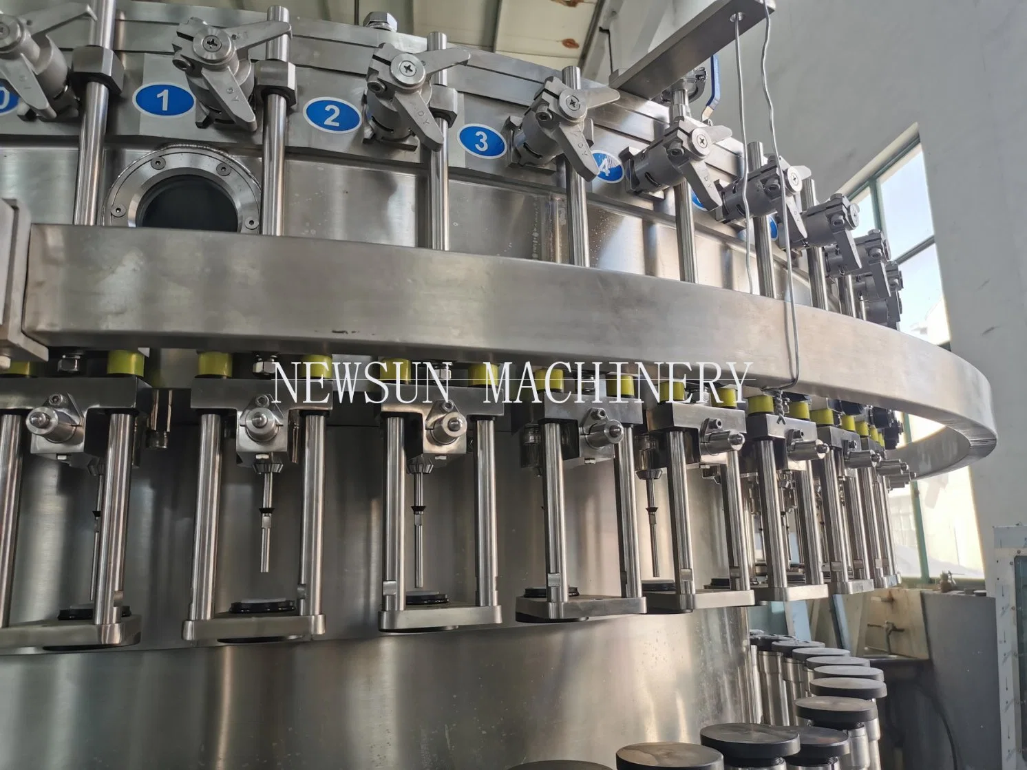 Industrial Pet Bottle Carbonated Drink Soda Water Beverage Bottling Plant Filling Washing Capping and Packaging Machine Labeling Machinery with Factory Price