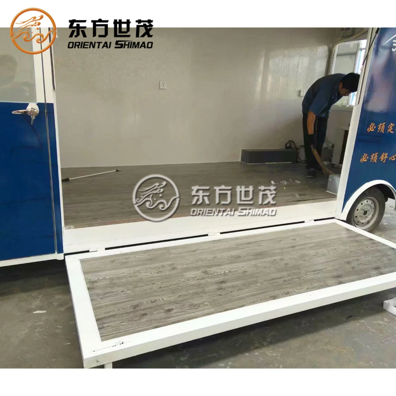 Mobile Kitchen Bus Food Truck for High quality/High cost performance 