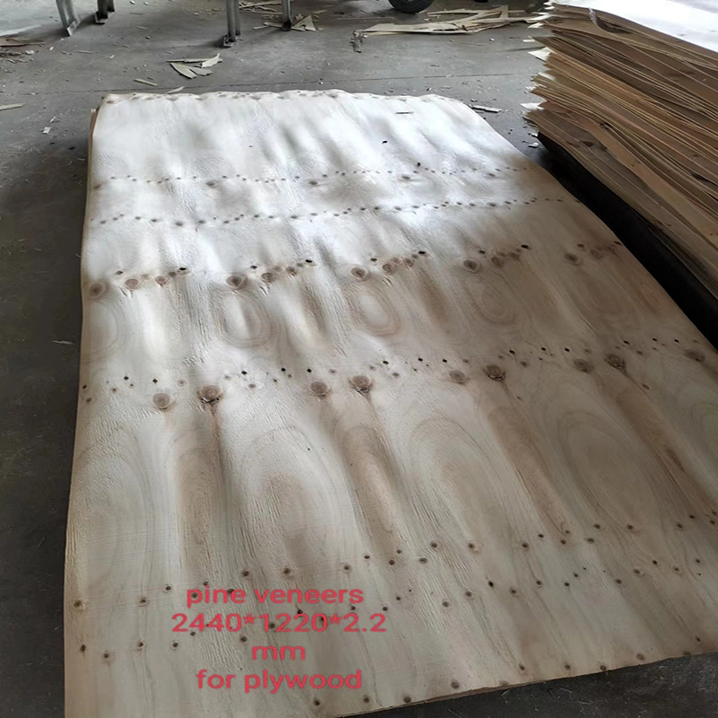 Pine Wood Rotary Cutting 950mm * 1880mm * 1.7mm Grade Cc Pine Veneer for Plywood Core