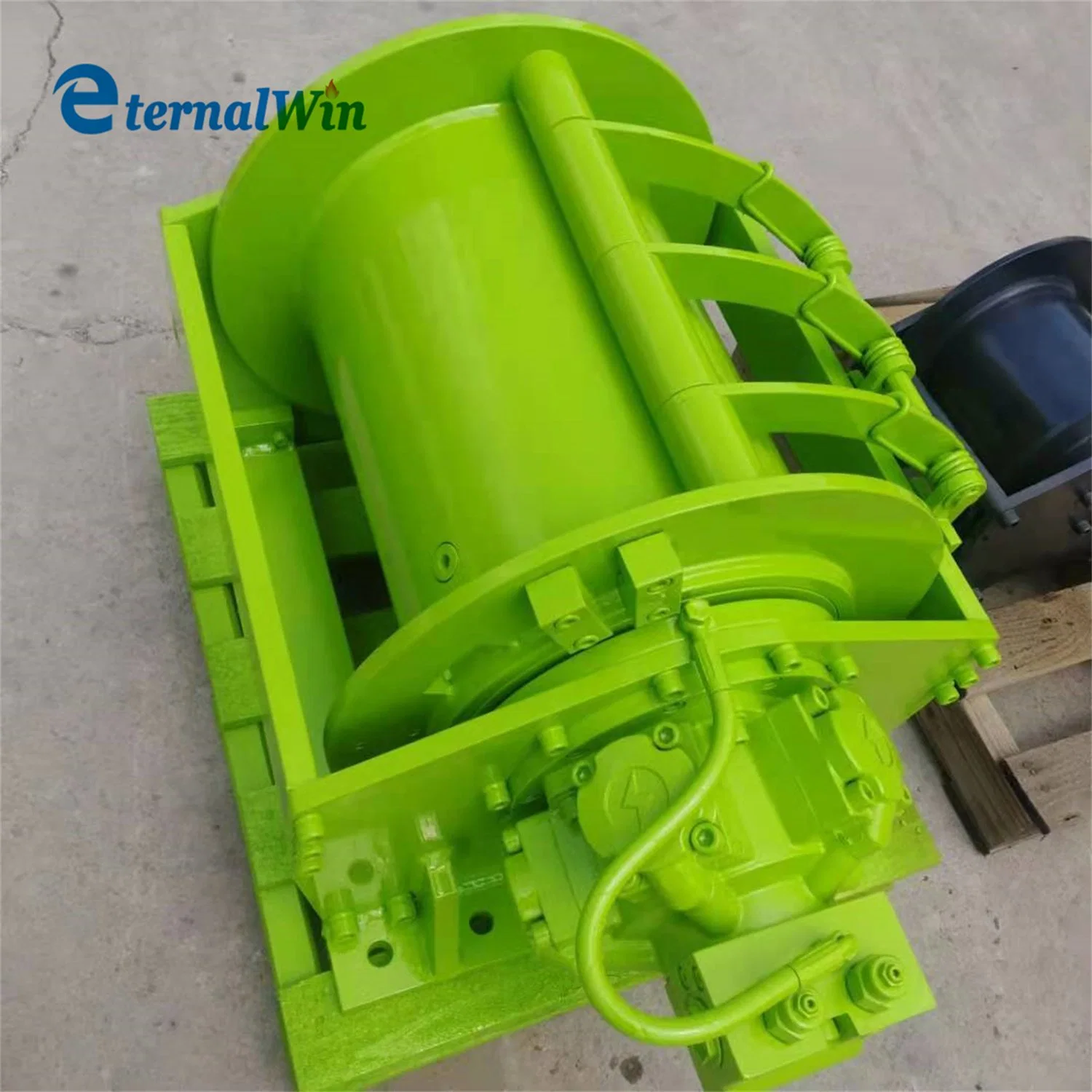 China Lifting Equipment 2/3/4/5/6/8/10 Ton Truck/Tractor/Drilling Rig /Crane Hydraulic Winch