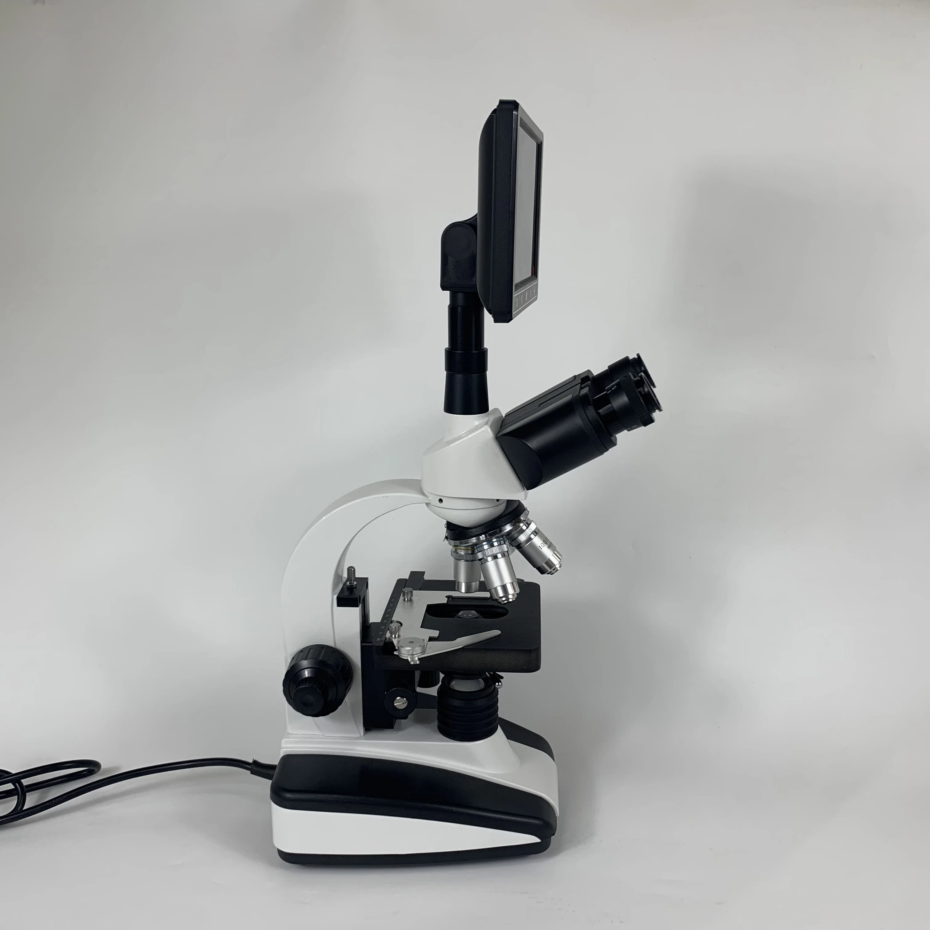 Trinocular Head Microscope with Screen Xsp-136sm Manufacturer in Ningbo, China