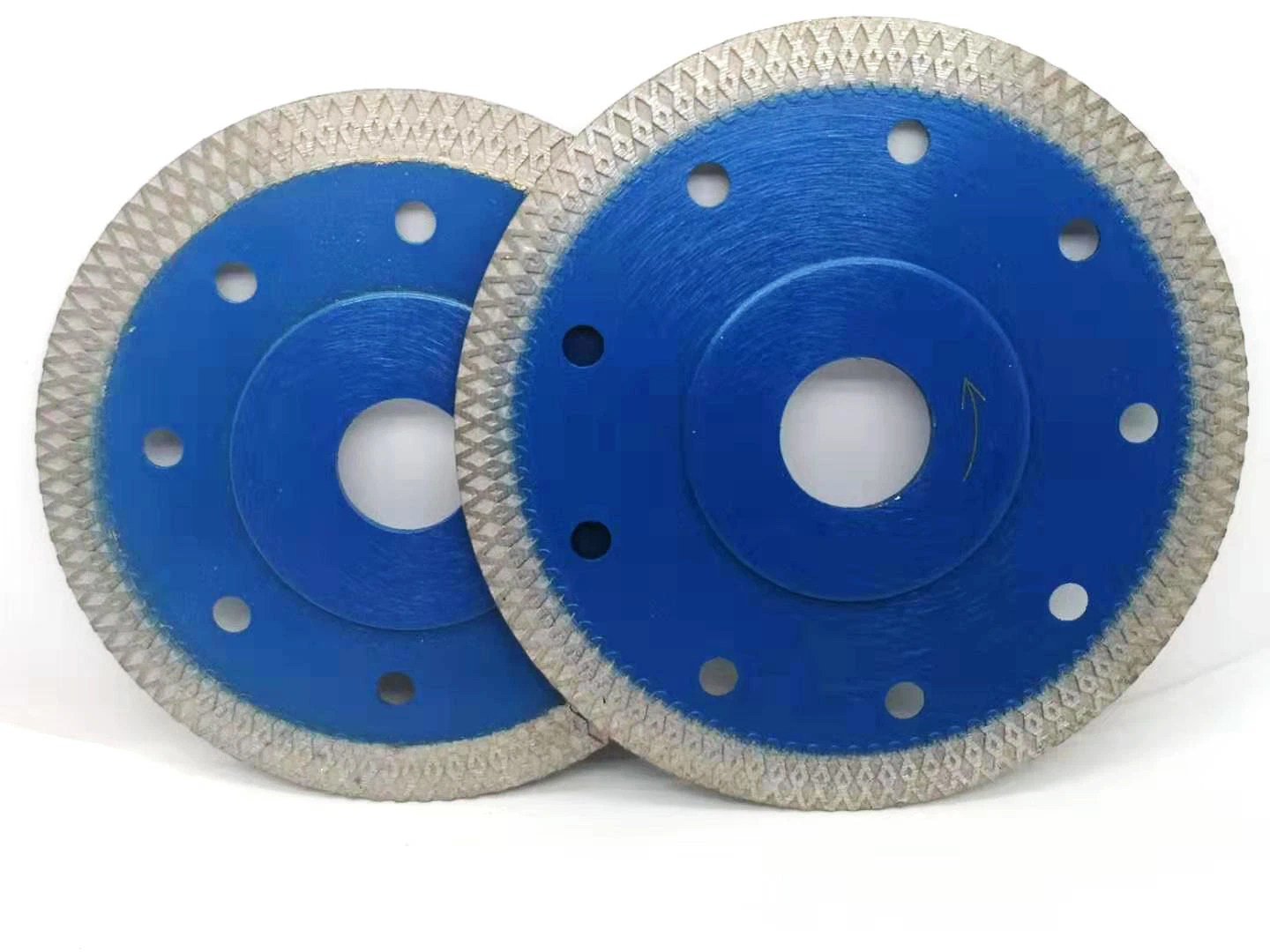 Special Segmented Diamond Turbo Cutter for Porcelain Tile Cutting Drily