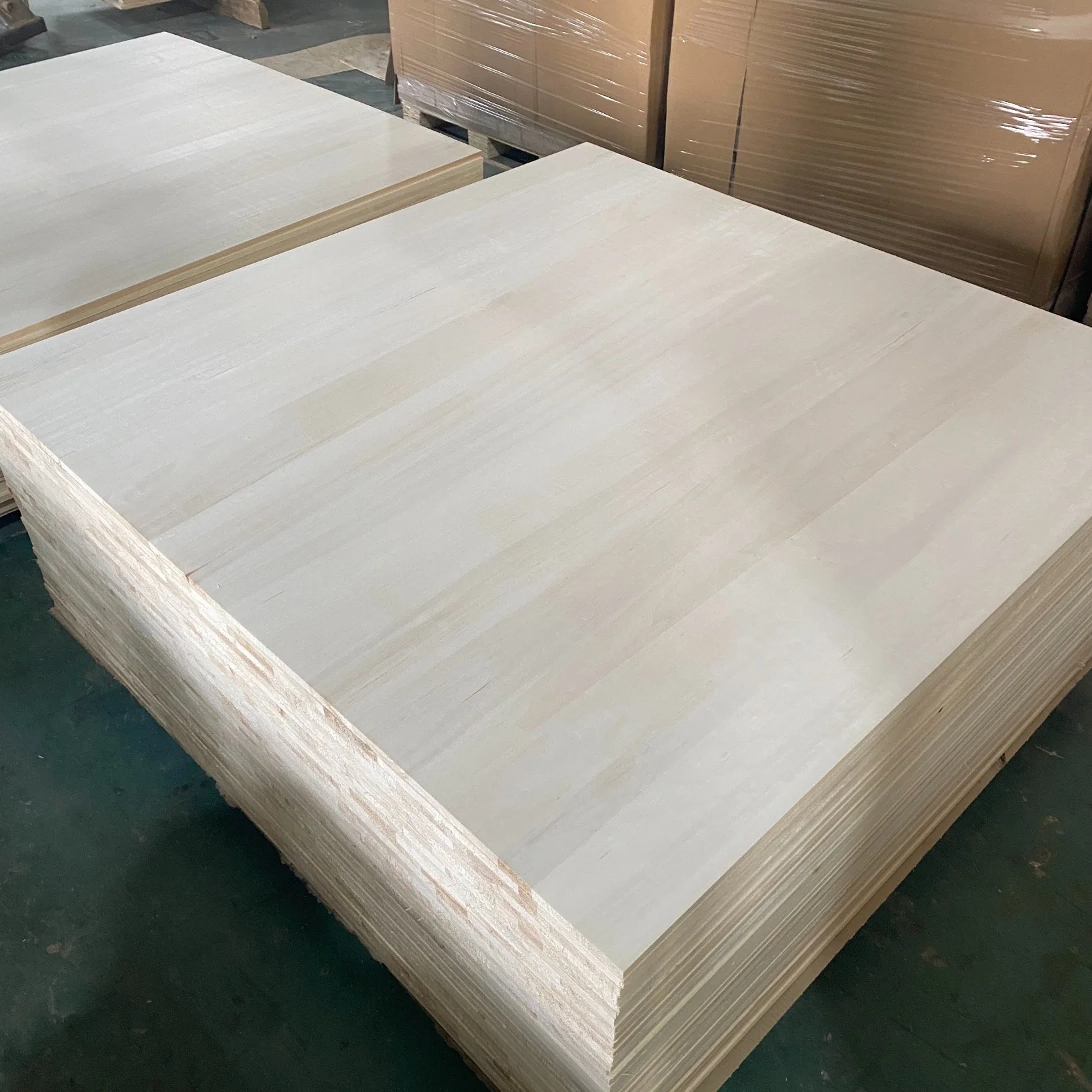 Straight Finger-Jointed Natural Pattern Paulownia/Poplar/Pine Solid Boards for Furniture