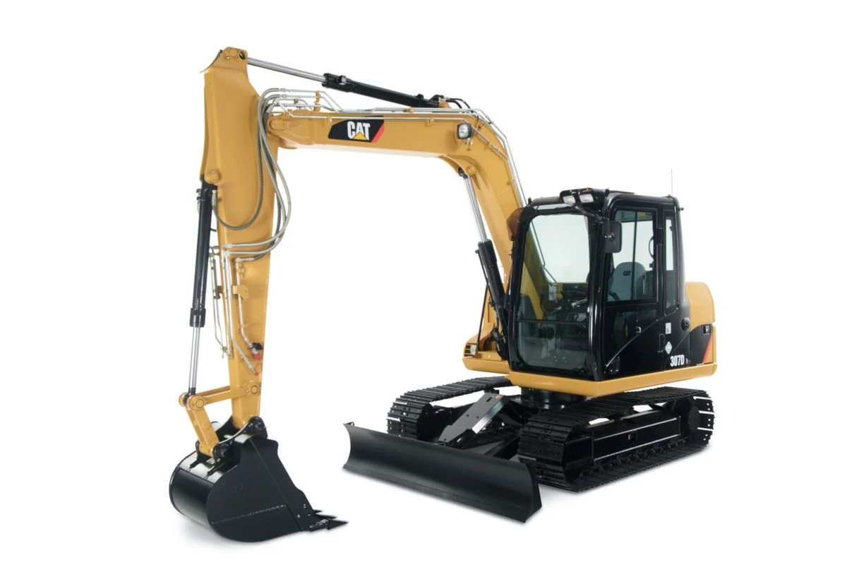 استخدم الحفار الصغير الأصلي Cat 307D الماكينات التي تتحرك على الأرض للبيع