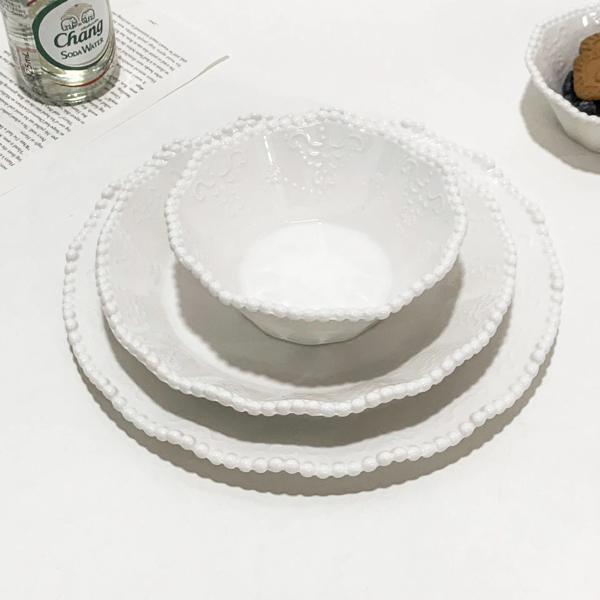 New Design Embossed Tableware Pearl Edge Ceramic Soup Plate Different Size Plate Bowl Restaurant White Porcelain