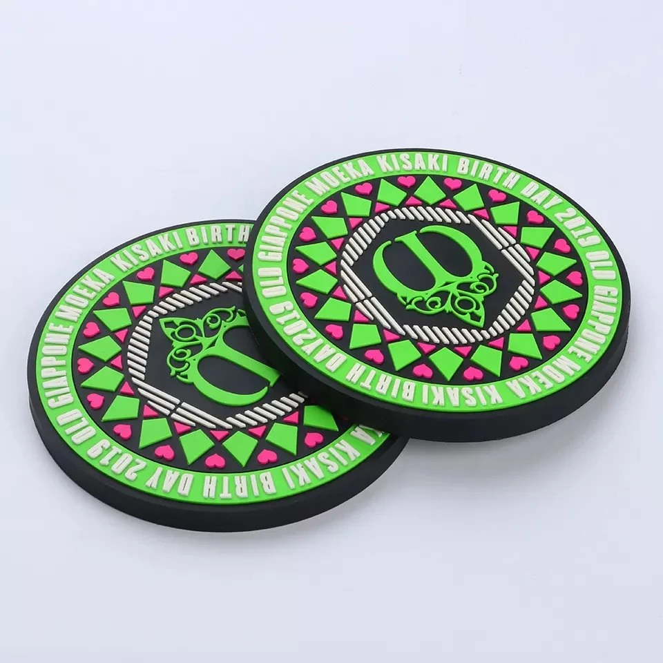 Conception personnalisée de gros prix d'usine ronde caoutchouc PVC coloré Coaster Tapis de coupe