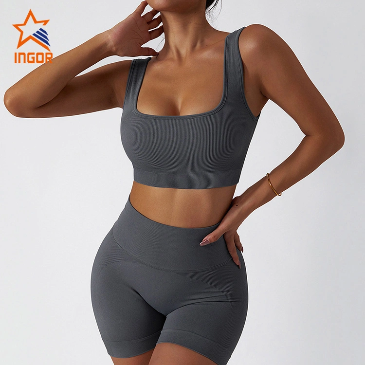 Ginásio de running desportivo de ioga canelado e sem costuras Inga Sportswear de alto impacto Usa Sportswear de running de fitness que absorve os choques para mulher