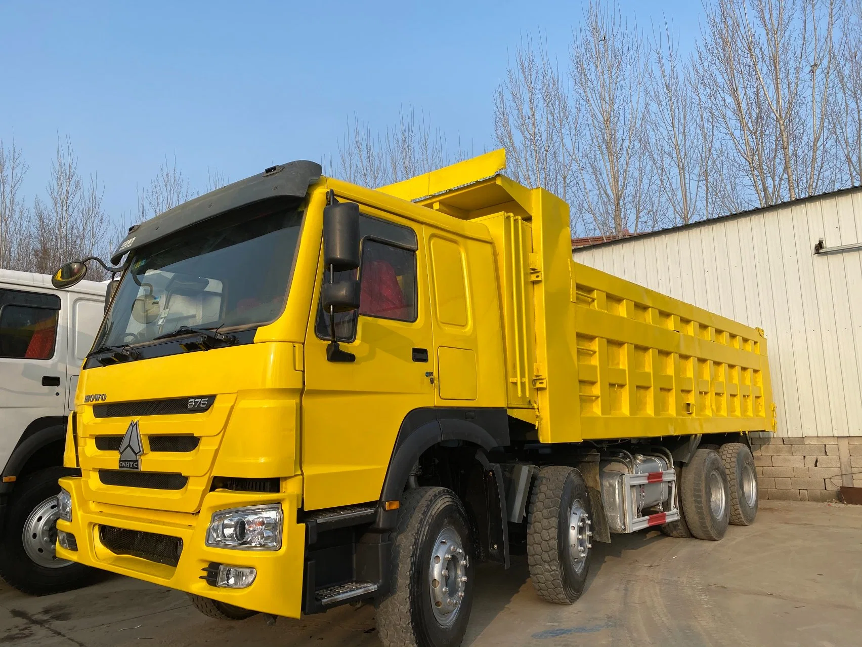 Vertrauenswürdige Qualität führende Marke 8X4 Dump Truck gute Contition und Bester Preis gebrauchte LKW mit ausgezeichneter Qualität