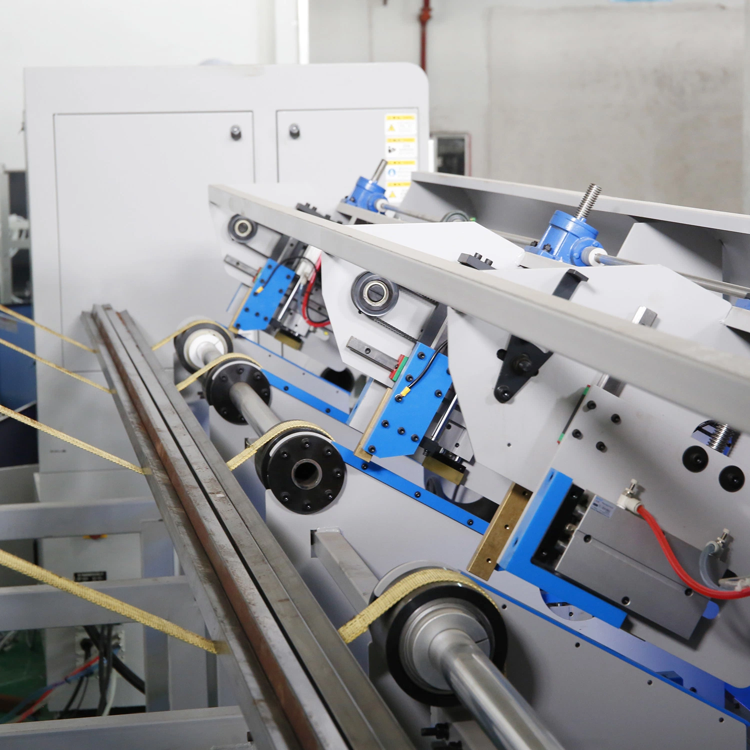 CNC Équipement Laser Ultra Rapide Machine de Découpe Laser à Fibre pour Tube en Acier Inoxydable pour Petit Tube 10mm 6mm