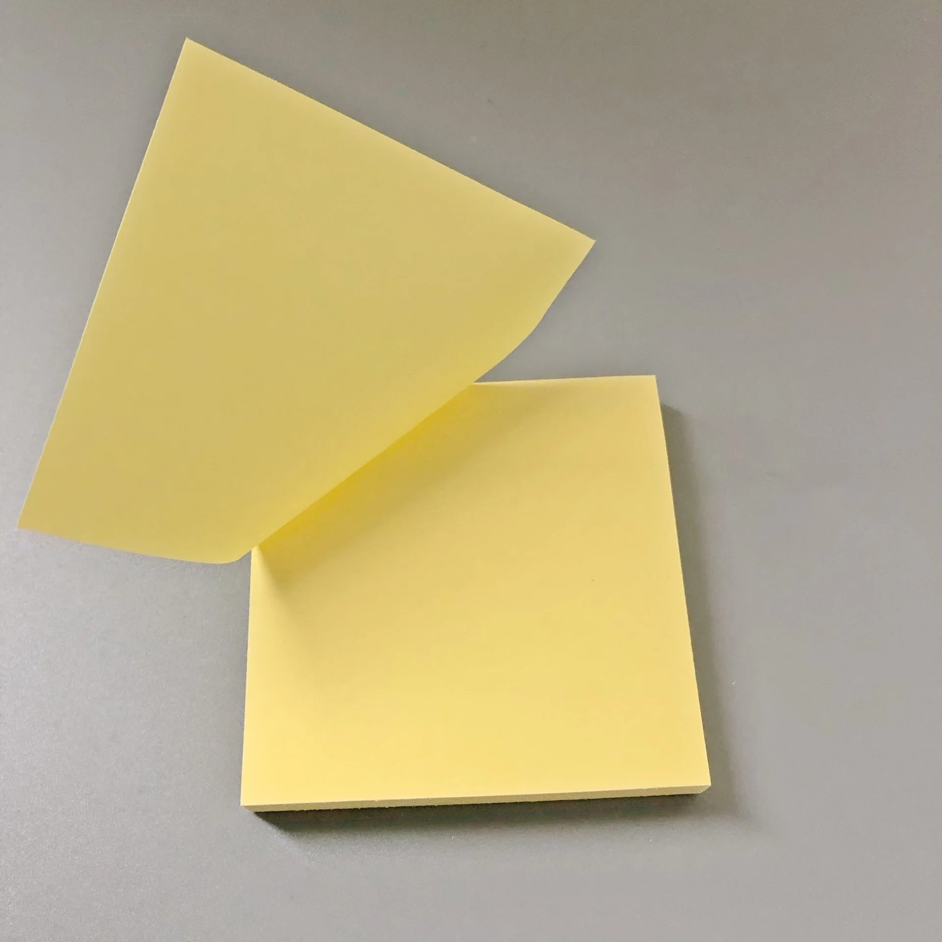 Square 3*3inch 100sheets Yellow Sticky Notepad with Custom Colour