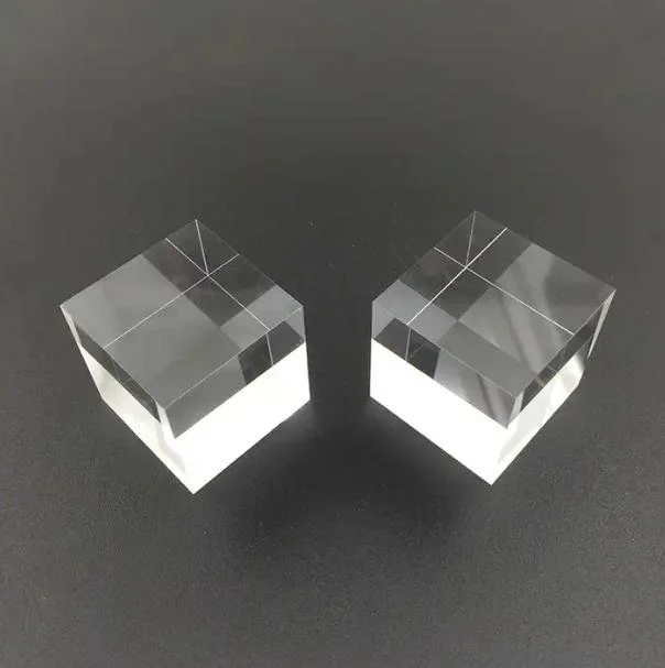 a Customizable Optical Glass Cube Polarizing Prism