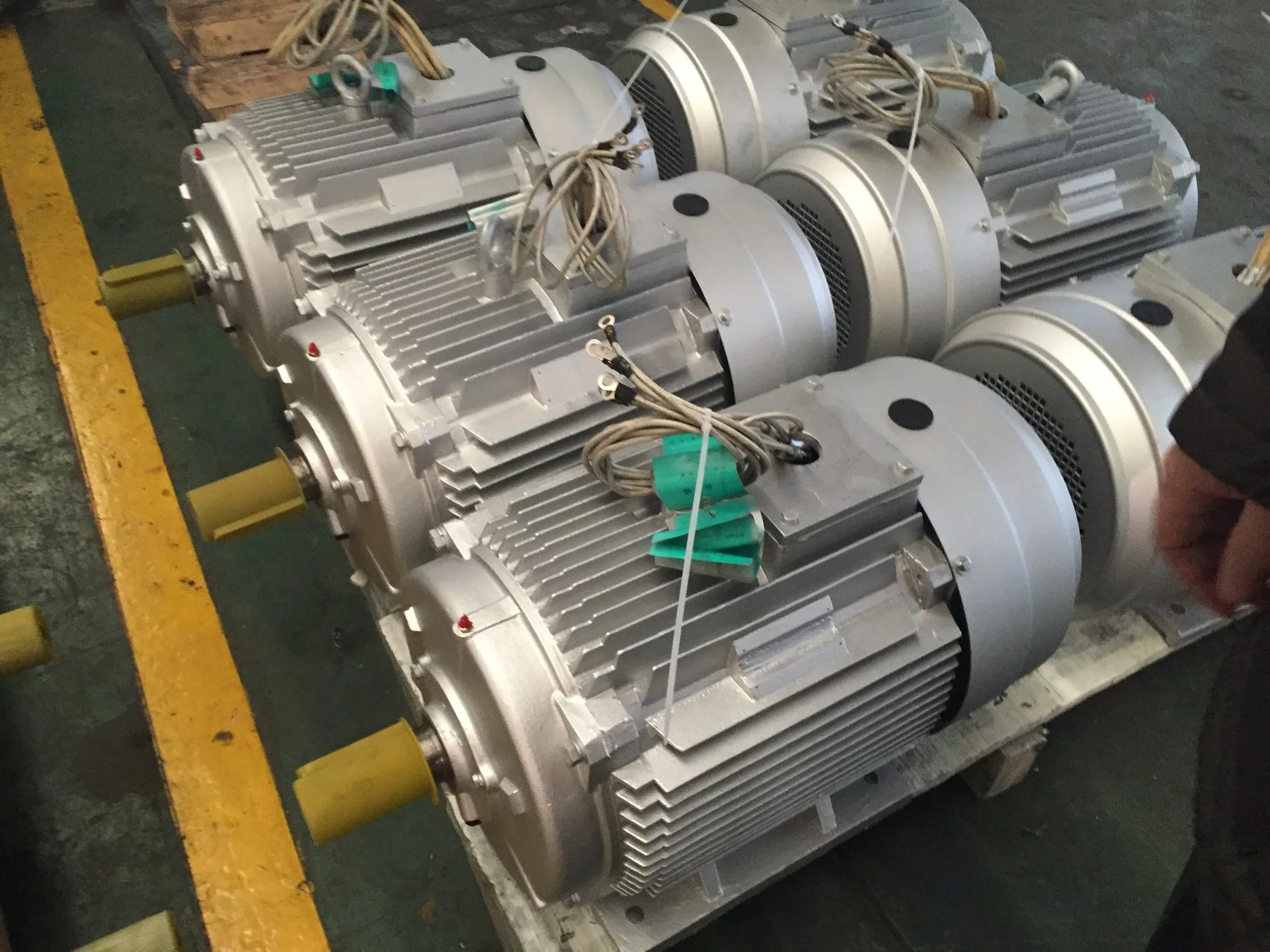 GOST Standard Anp-225 Three Phase AC Motor Induction Electric Motor Supplier