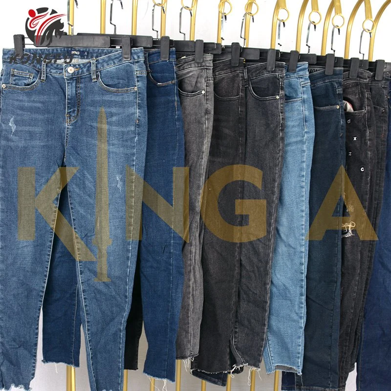 Le roi d'une marque de Jeans pure de seconde main Balles Balles Ukay Vêtements mixtes Ukay utilisé pantalons en jean d'hiver